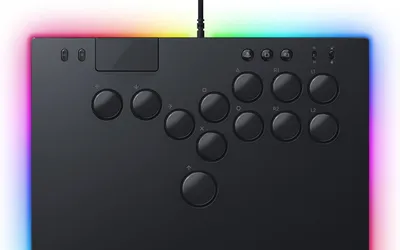 Razer Kitsune vs 8BitDo Arcade Controller: ¿vale 248 € más?